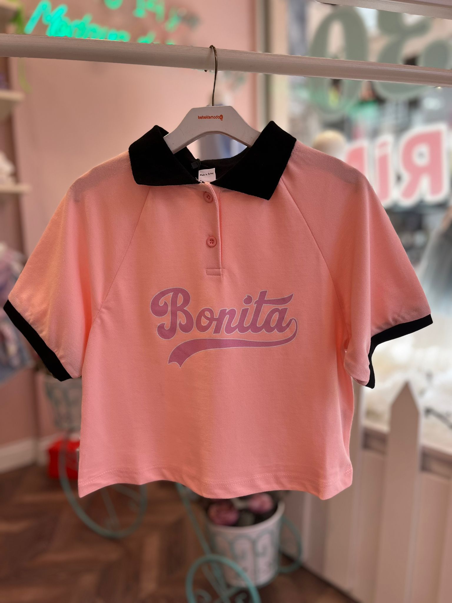 Bonita Yakalı Crop Tişört Pembe