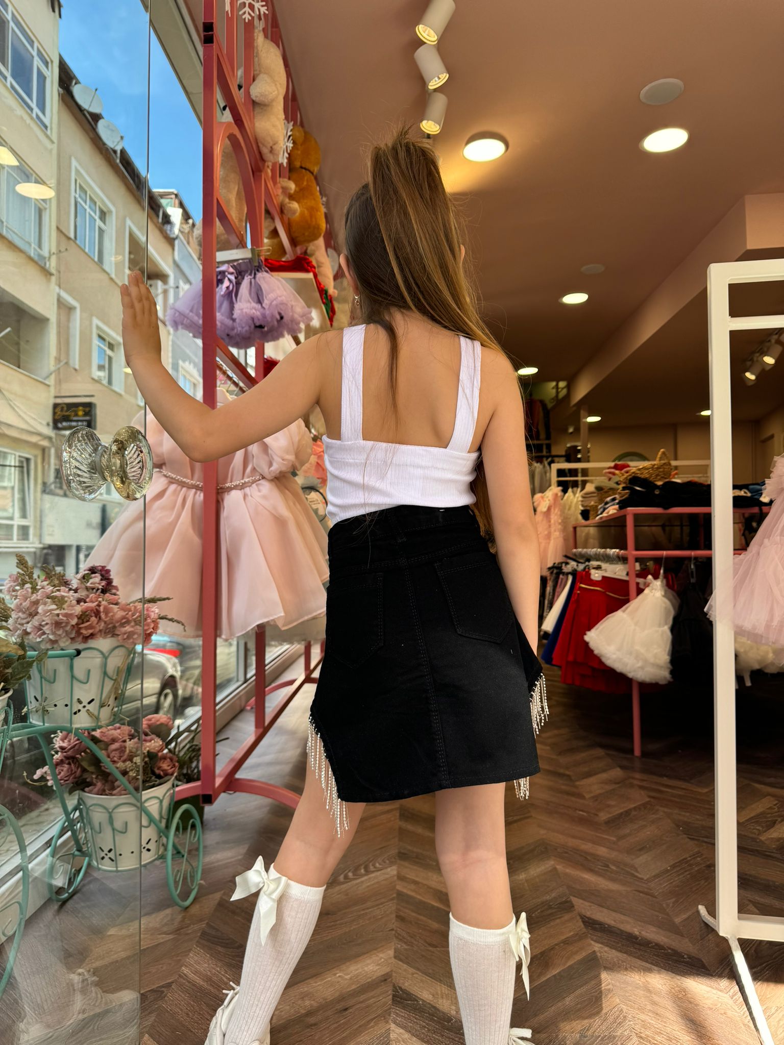 Gül Detaylı Kaşkorse Askılı Body Beyaz